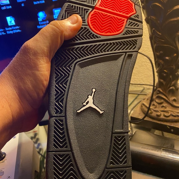 Jordan 4 red thunder deadstock sz 12 main image 8